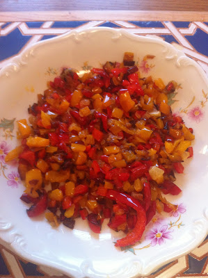 716 - 716 Recettes - Poivrons jaune et rouge
